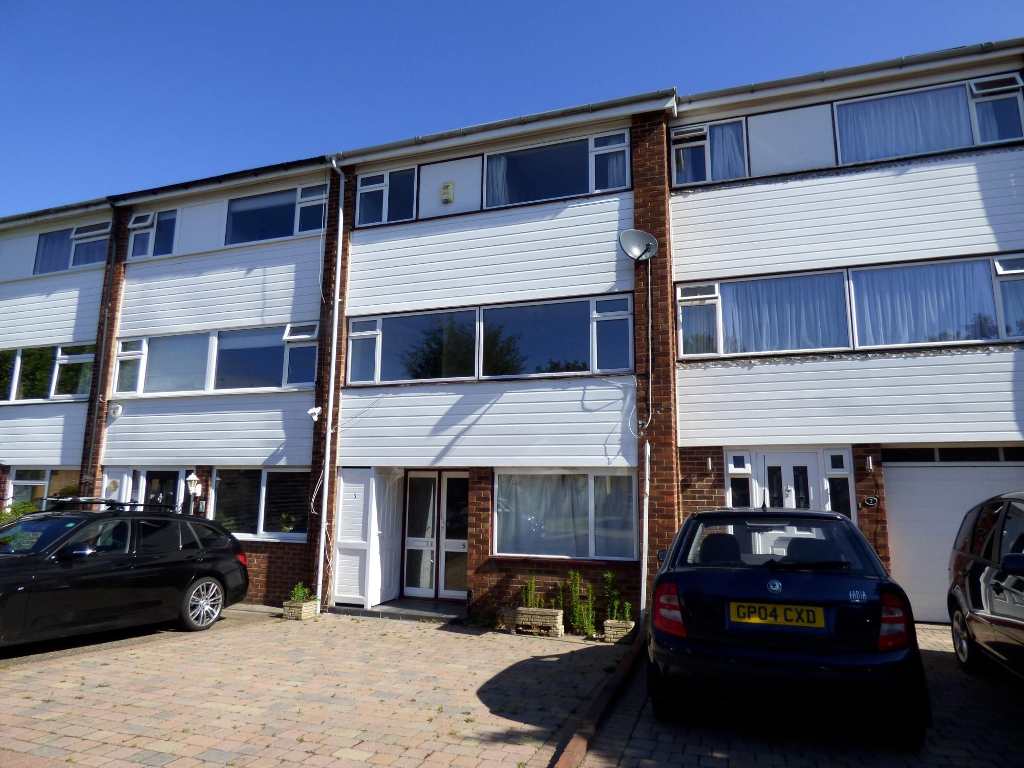 4 bed terraced house to rent in Tandridge Drive, Petts Wood BR6 Zoopla