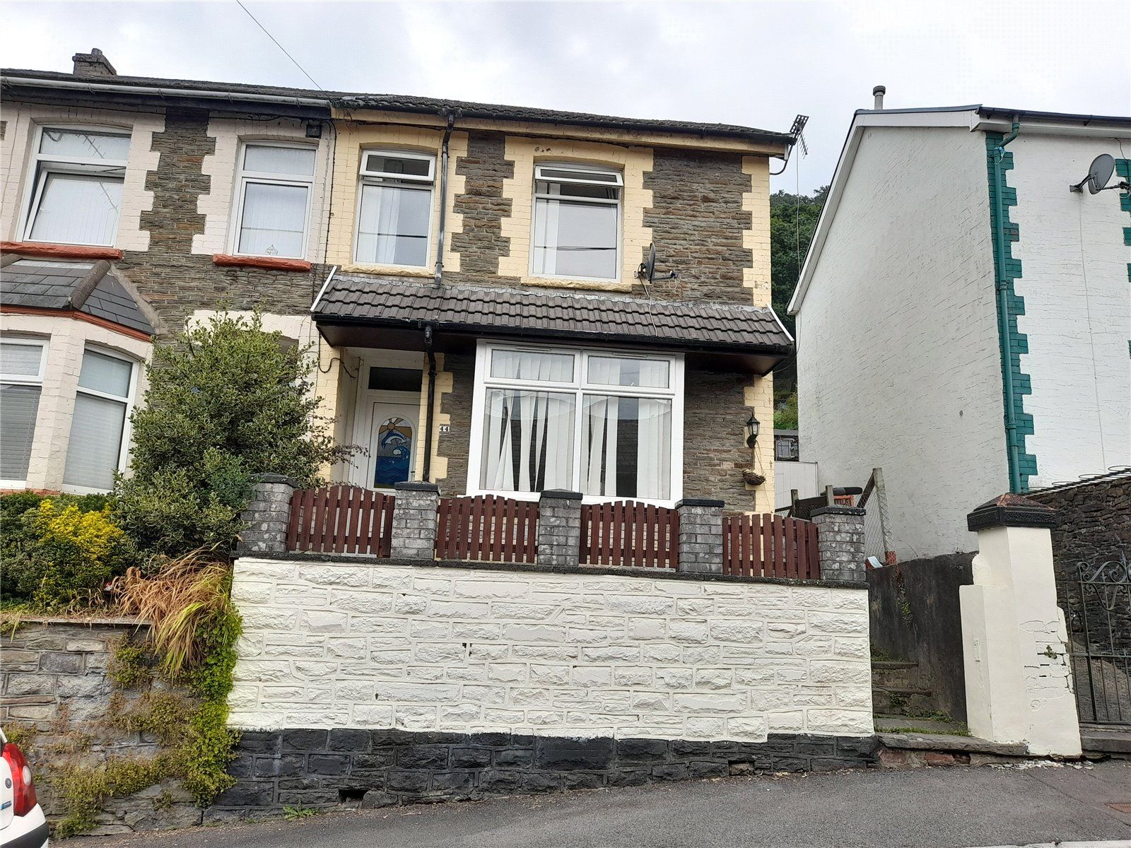 2 bed end terrace house for sale in Charles Street, Porth, Rhondda