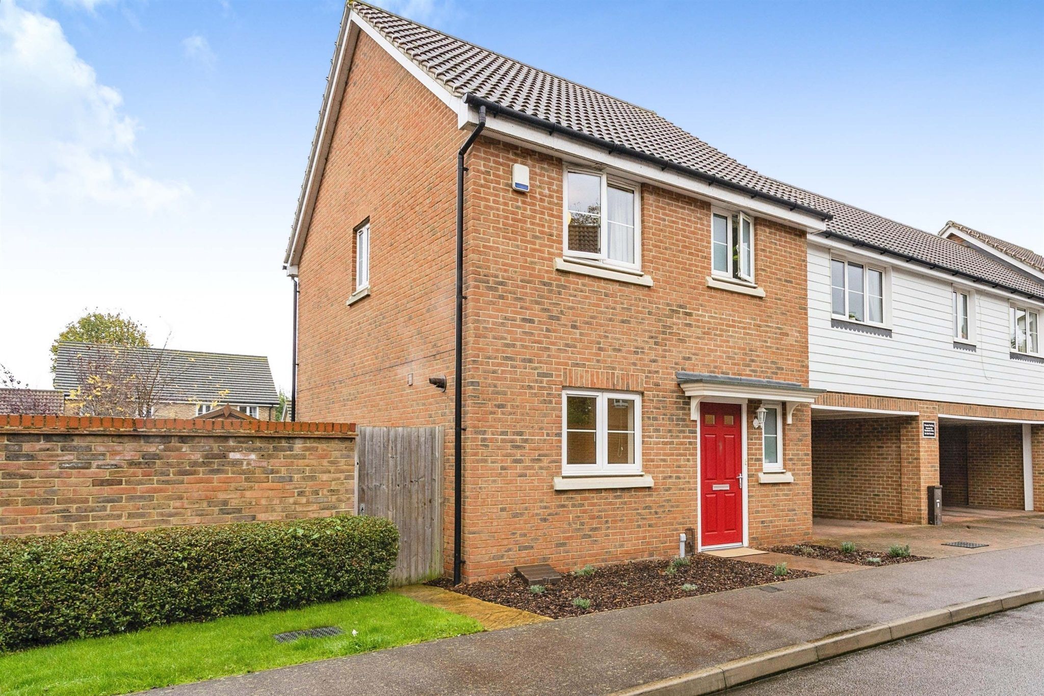 3 bed semidetached house for sale in Aldermere Avenue, Cheshunt, Waltham Cross EN8 Zoopla