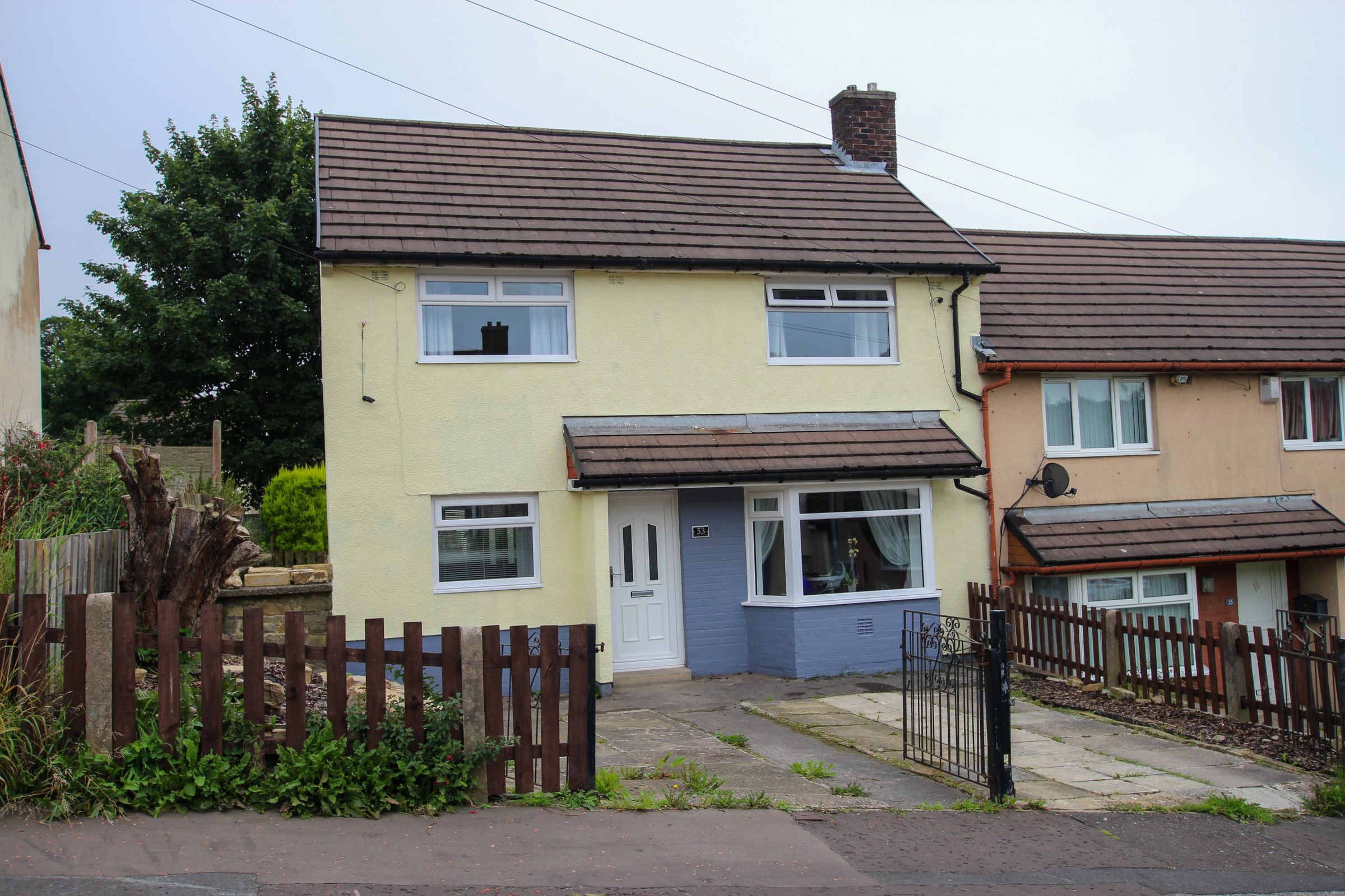 Stanningley Drive, Mixenden, Halifax HX2  