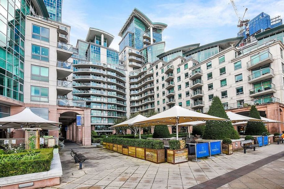 1 bed flat for sale in St Wharf, Vauxhall SW8 Zoopla