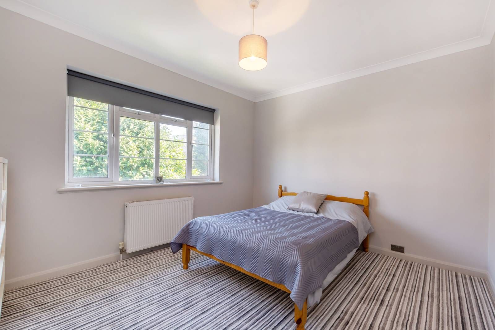 Thornton Road, Streatham Hill, London SW12  