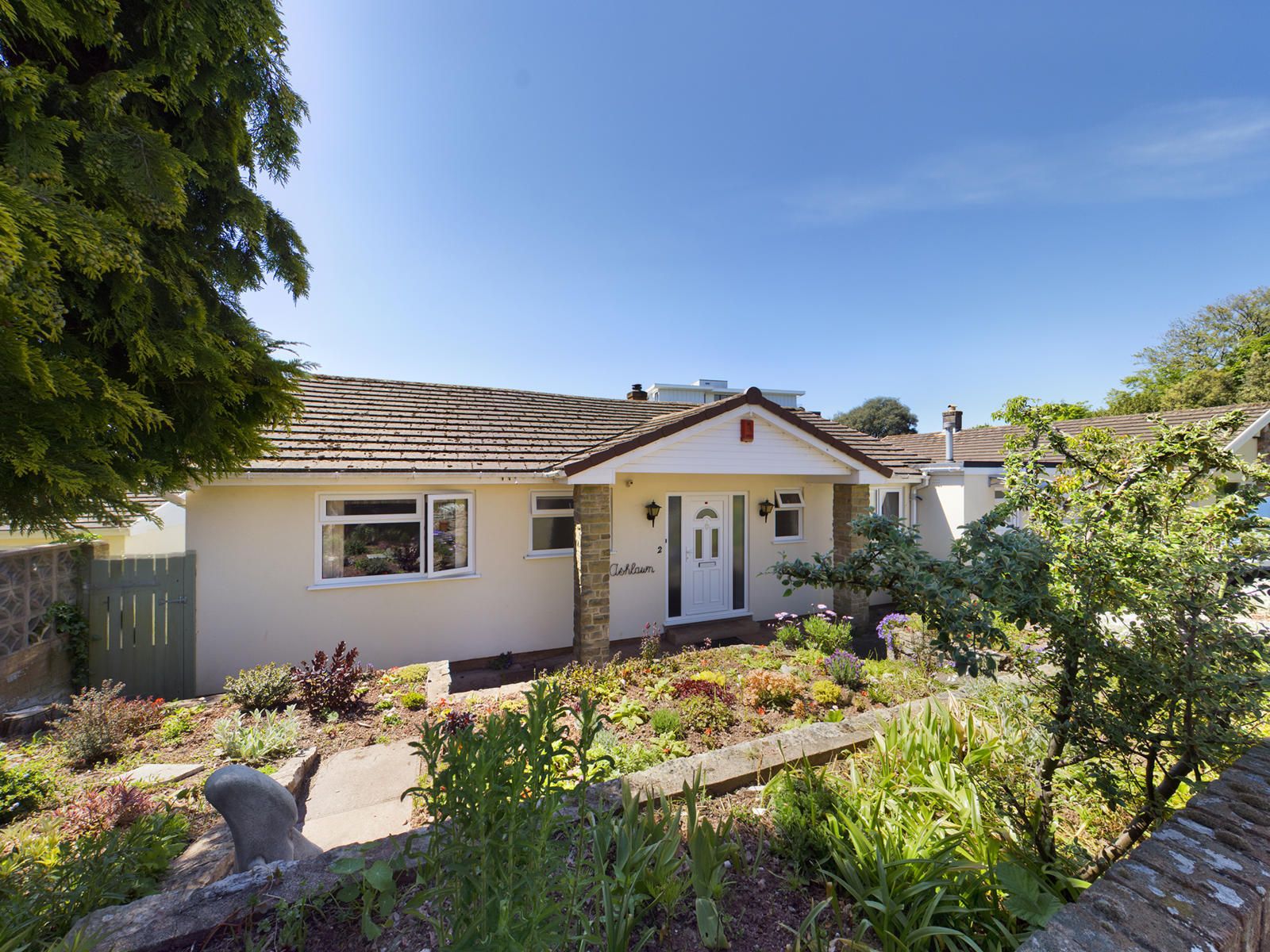 Bingfield Close, Warberries, Torquay TQ1  