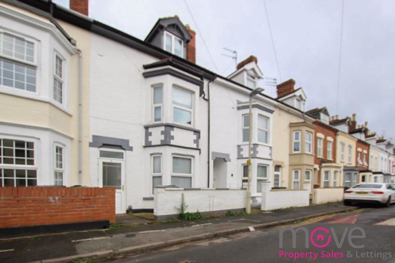 6 bed semidetached house to rent in Archibald Street, Tredworth