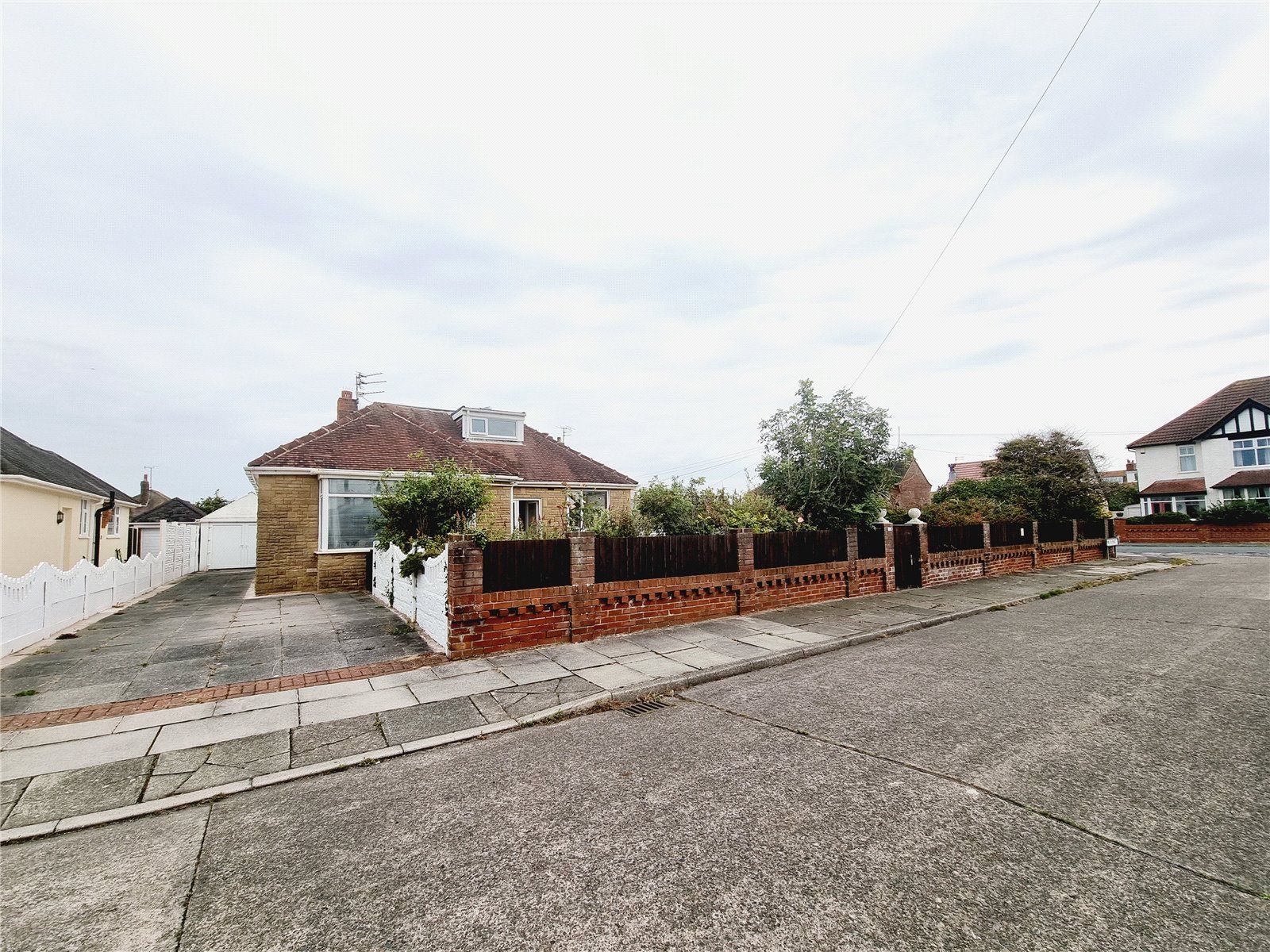 3 bed bungalow for sale in The Close, Queens Walk, ThorntonCleveleys