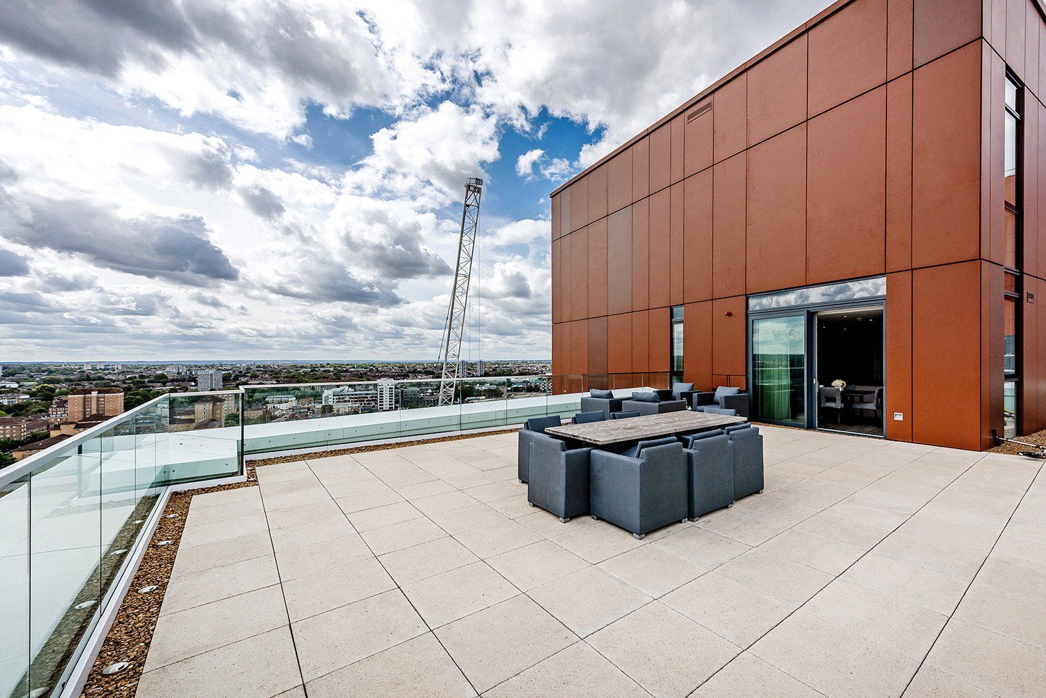 Pinto Tower Apartments, Wandsworth Road, London SW8  