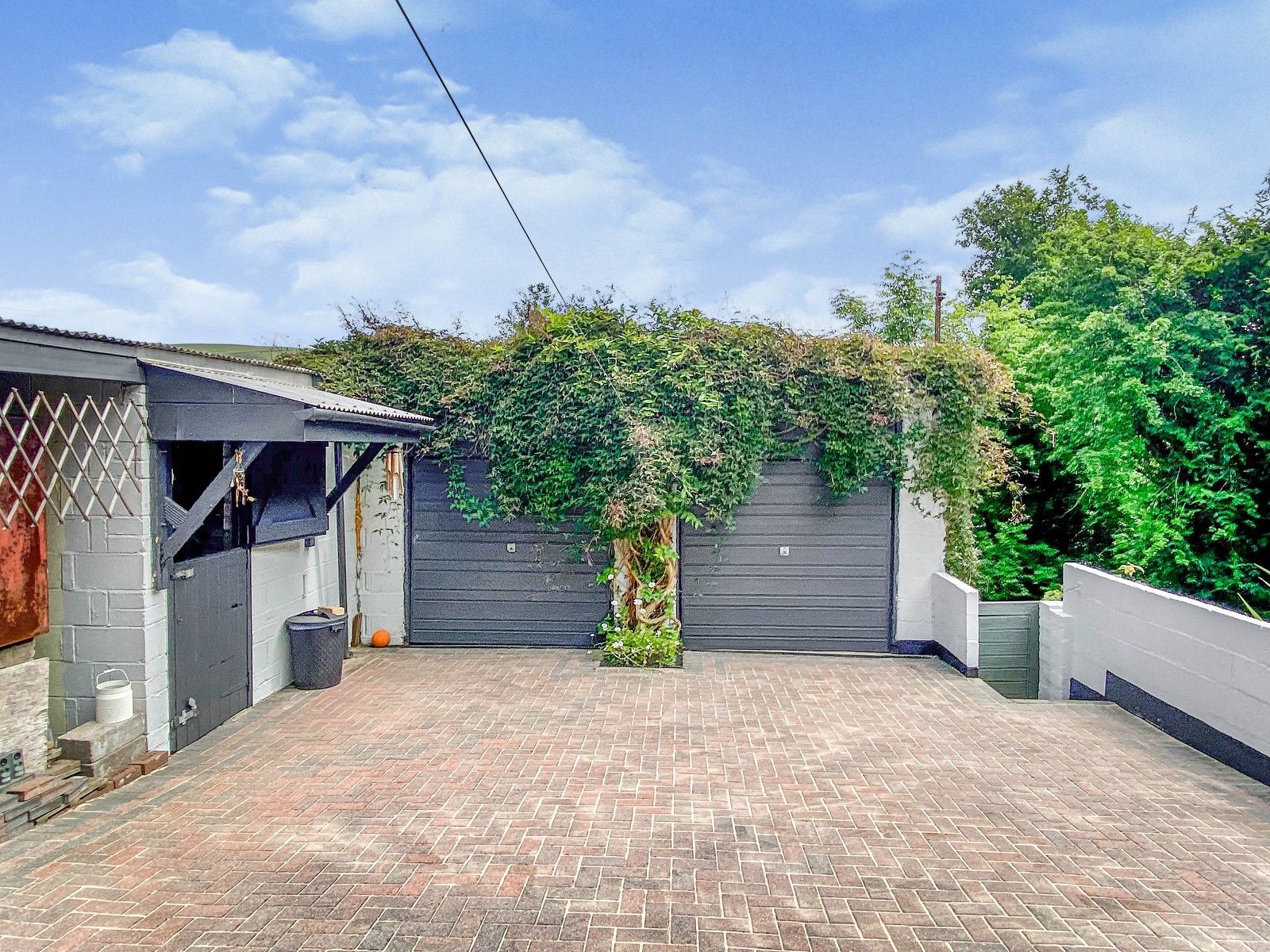 3 bed detached house for sale in Nant Garedig, Bridgend Road