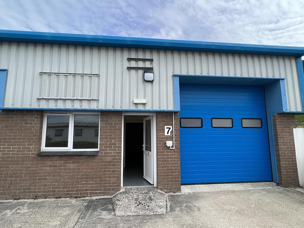 Light industrial to let in Unit 7, Travail Business Park, Normandy Way