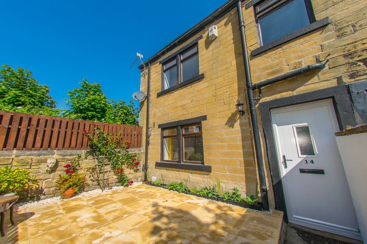 3 bed cottage for sale in Greenwood Row, Pudsey LS28 Zoopla
