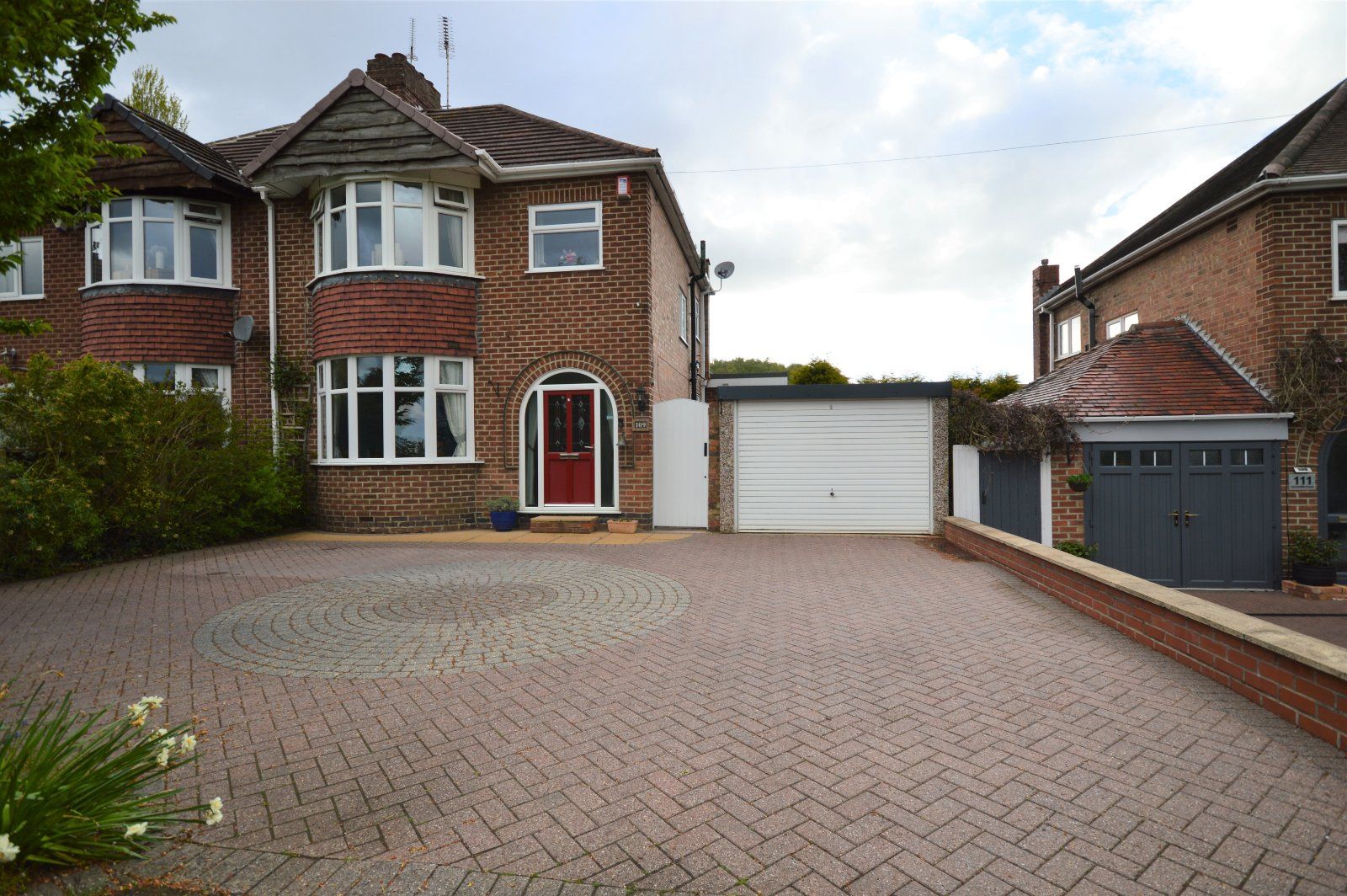 3 bed semidetached house for sale in Sandcliffe Road, Midway