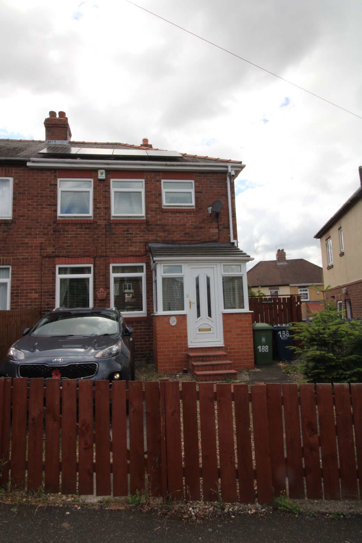3 bed semidetached house for sale in Denton View, BlaydonOnTyne NE21