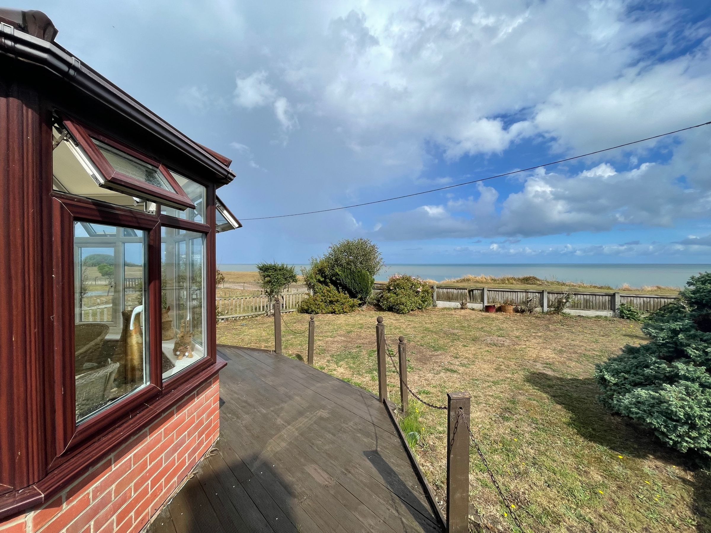 3 bed detached bungalow for sale in The Esplanade, Scratby, Great