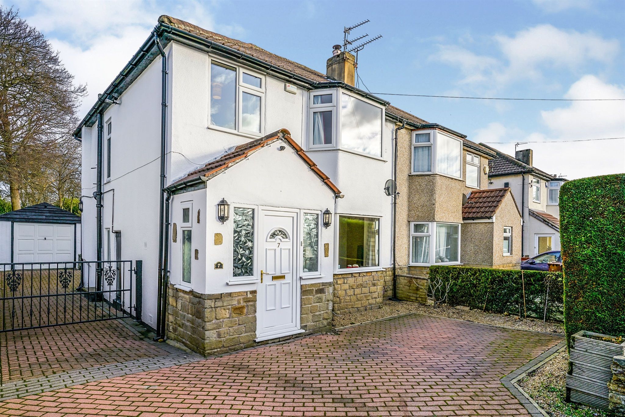 Kingsmead Drive, Leeds LS14  