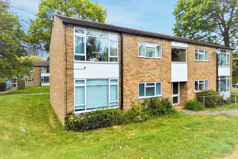 1 bed flat for sale in Greathurst End, Bookham, Leatherhead KT23 Zoopla
