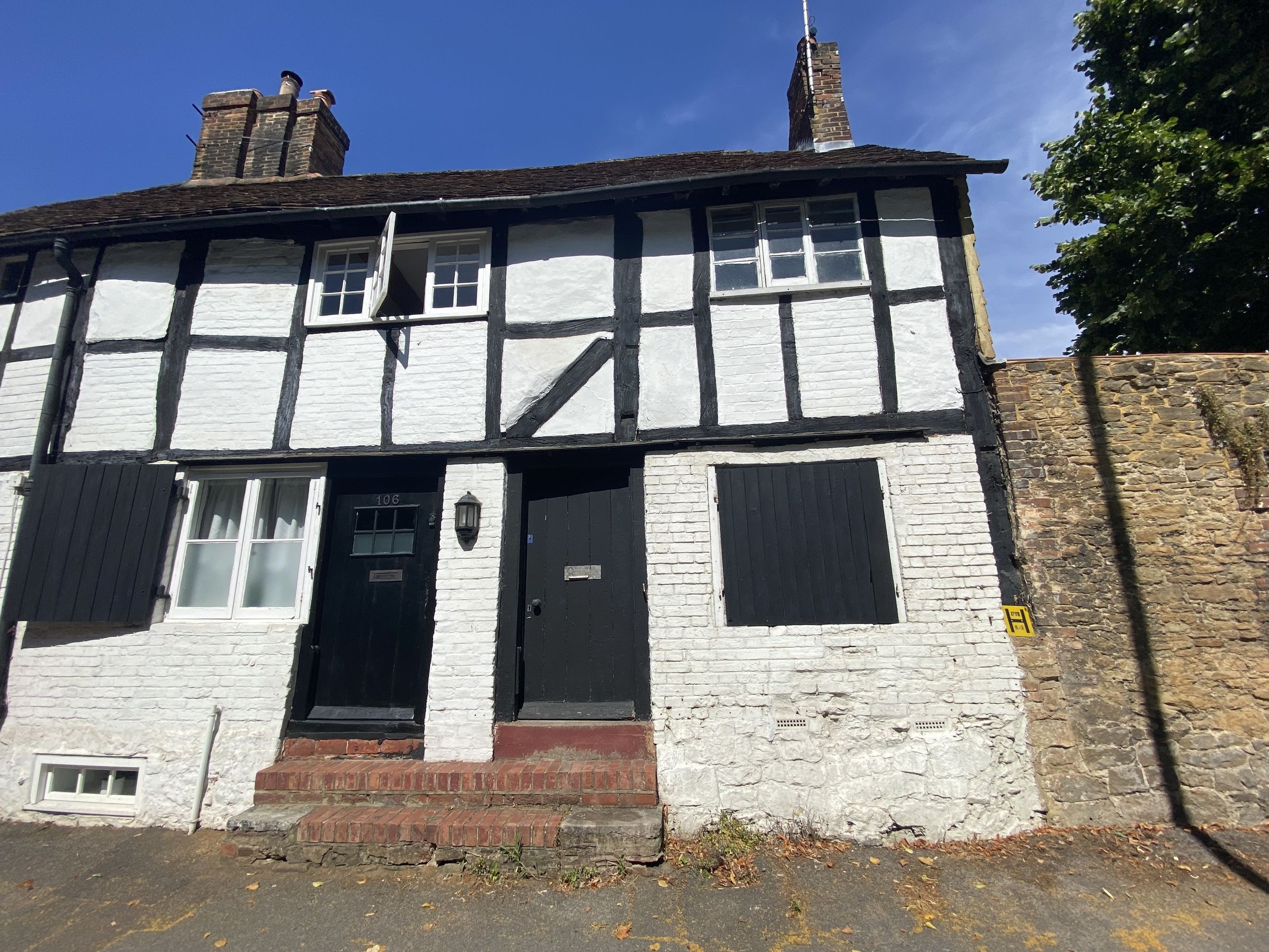 3 bed property for sale in 104 Ockford Road, Godalming, Surrey GU7 Zoopla