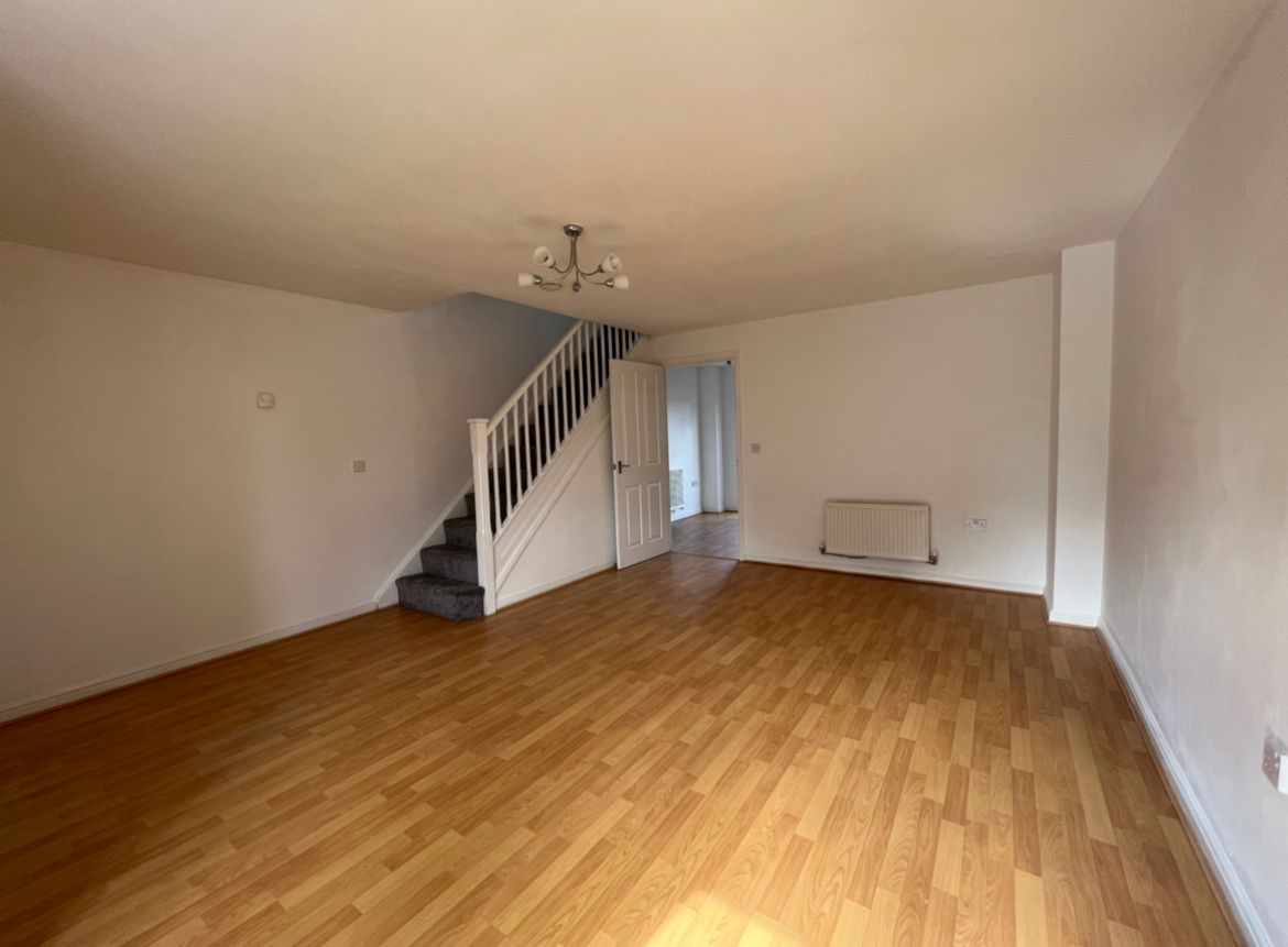 3 bed semidetached house to rent in Mainside, Kirkby L32 Zoopla