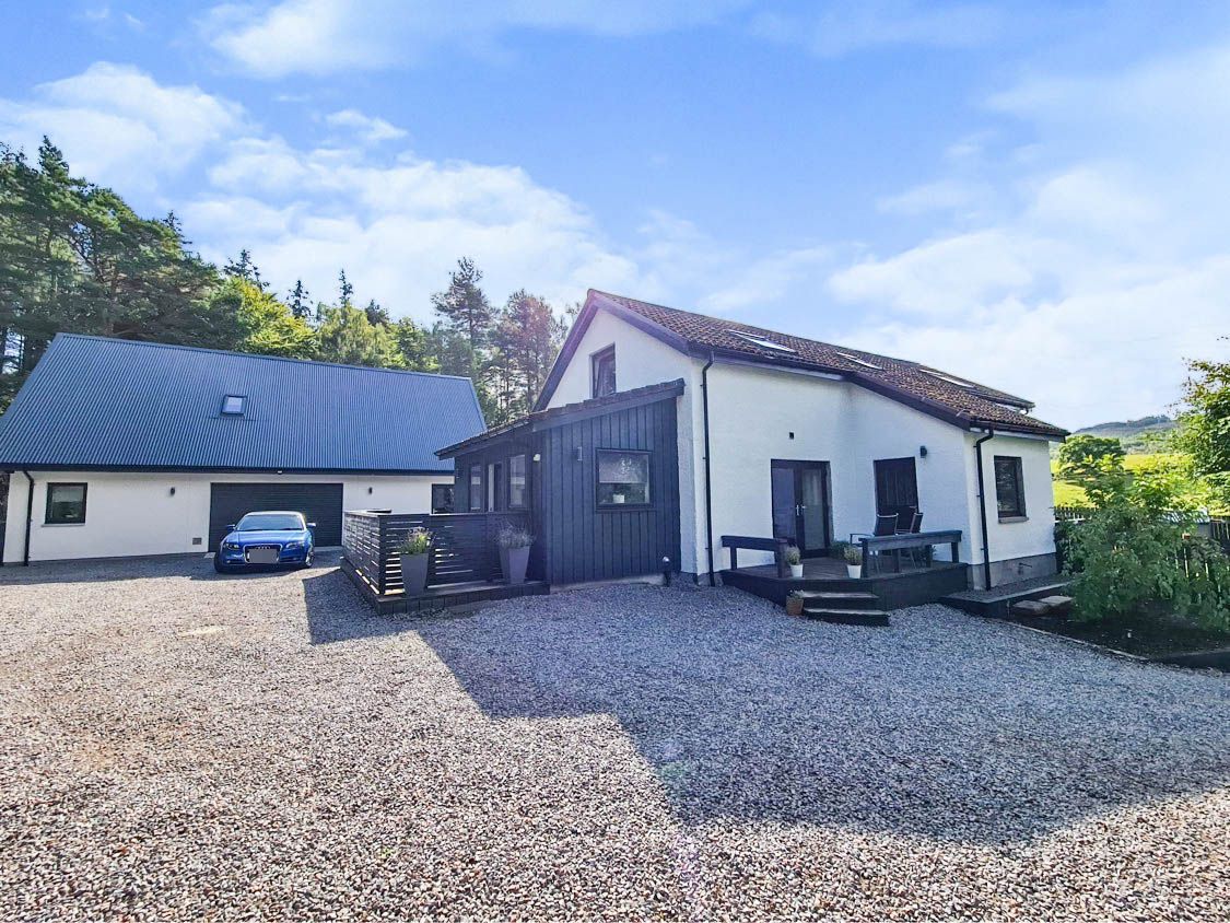 7 bed detached house for sale in Muir Of Ord, Muir Of Ord IV6 Zoopla