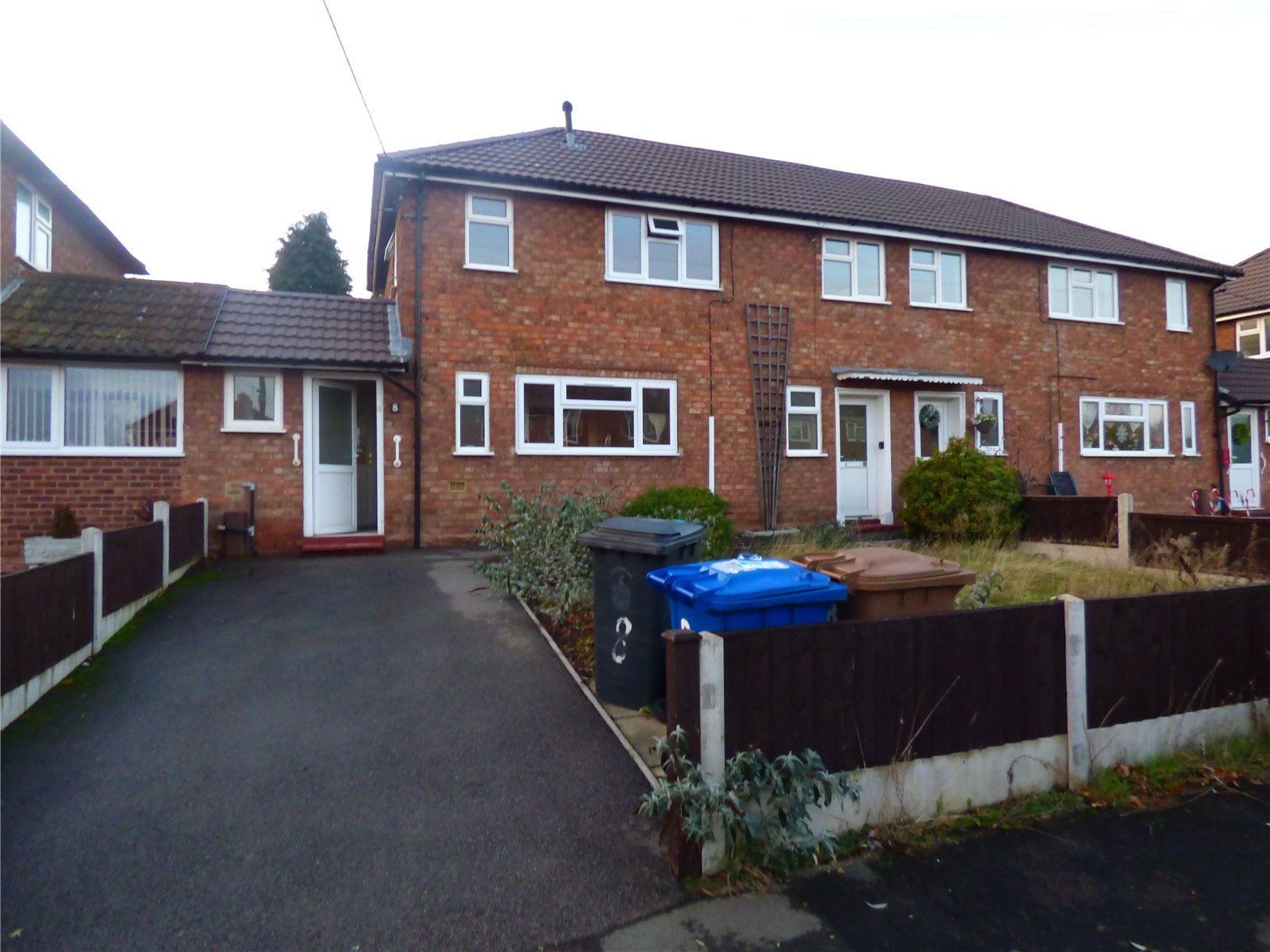 3 bed semidetached house for sale in Coronation Avenue, Mile Oak