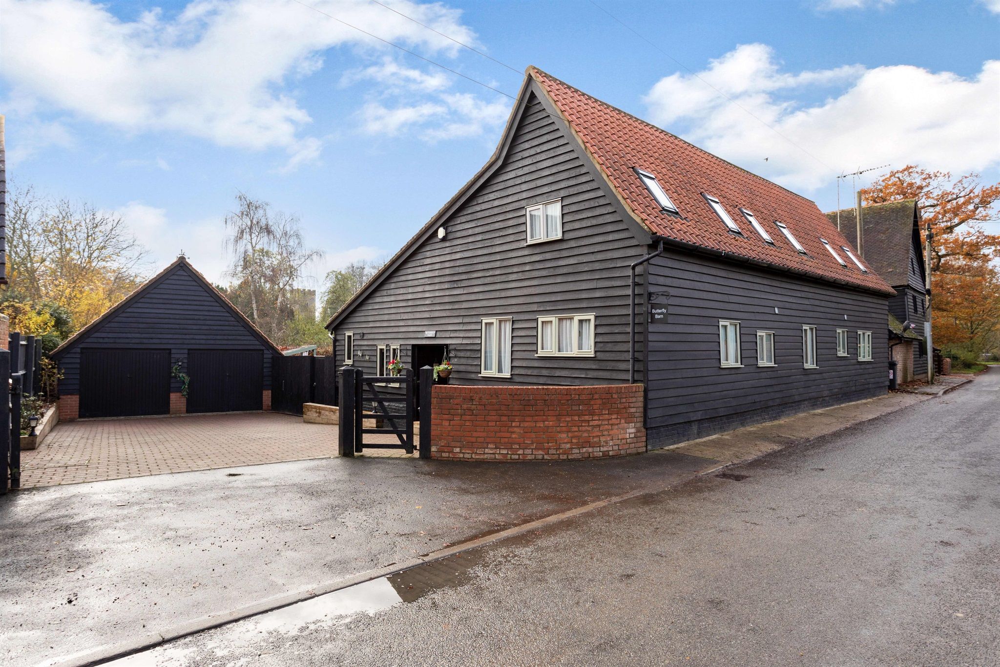 4 bed detached house for sale in Gislingham Road, Finningham