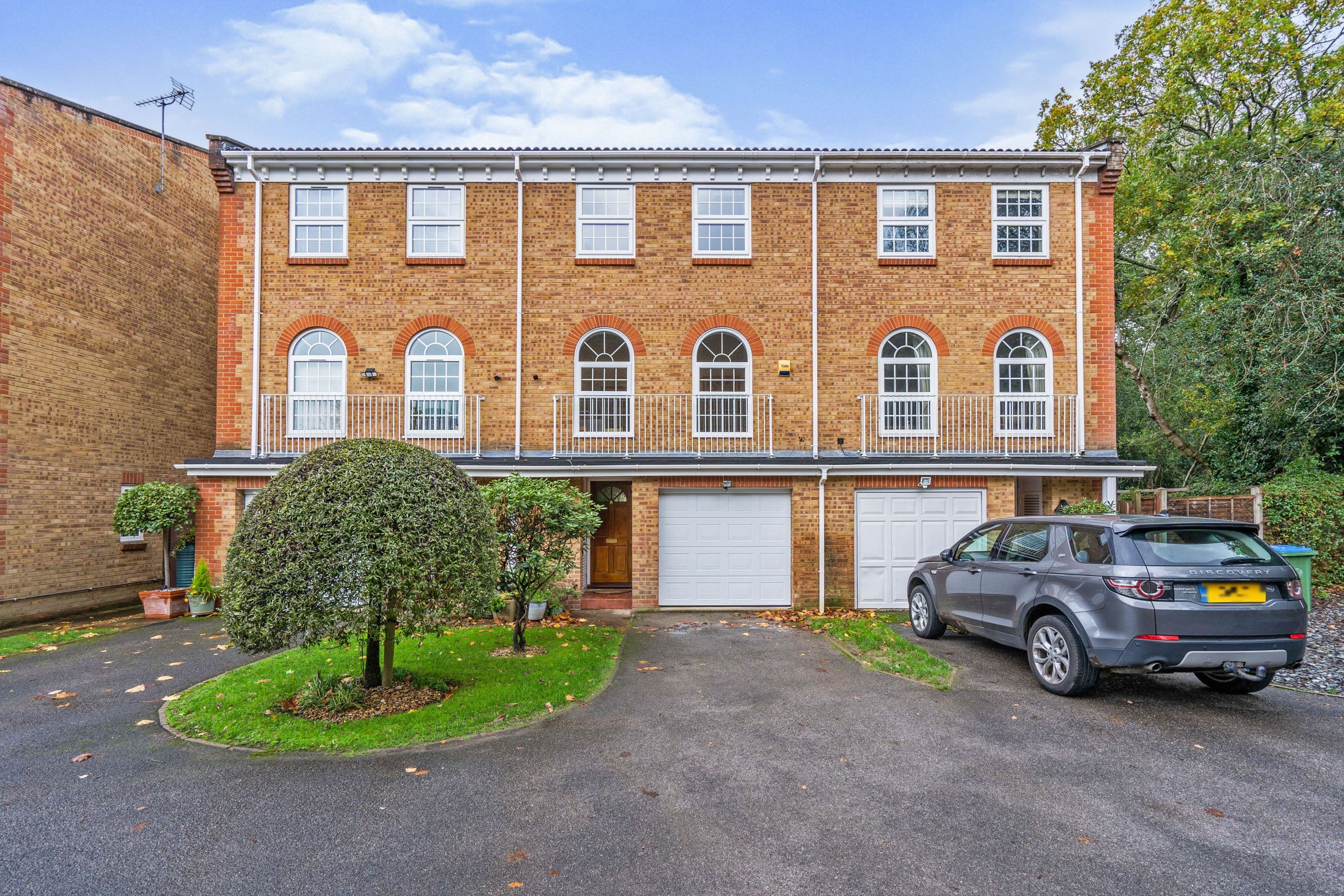 4 bed town house for sale in Court Royal Mews, Southampton SO15 Zoopla