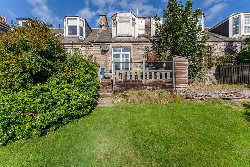 1 bed flat for sale in Rose Street, Dunfermline KY12 Zoopla