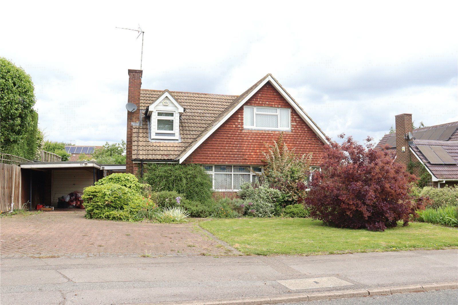 5 bed detached house for sale in Sparrows Herne, Kingswood, Basildon, Essex SS16 Zoopla