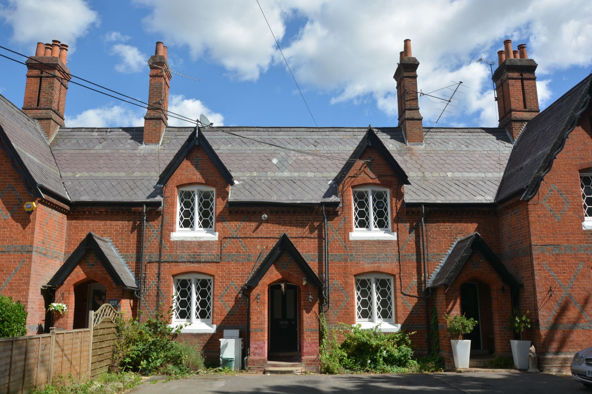 2 bed terraced house for sale in Reading Road, Winnersh RG41 Zoopla