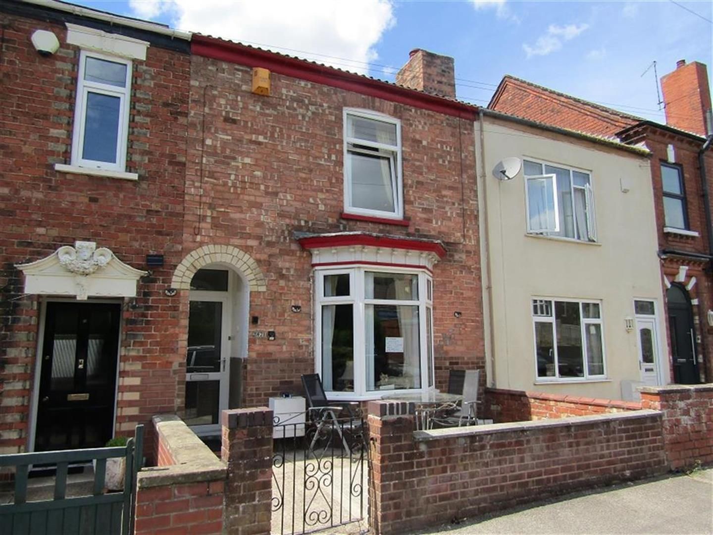 3 bed terraced house for sale in Sandsfield Lane, Gainsborough DN21 Zoopla