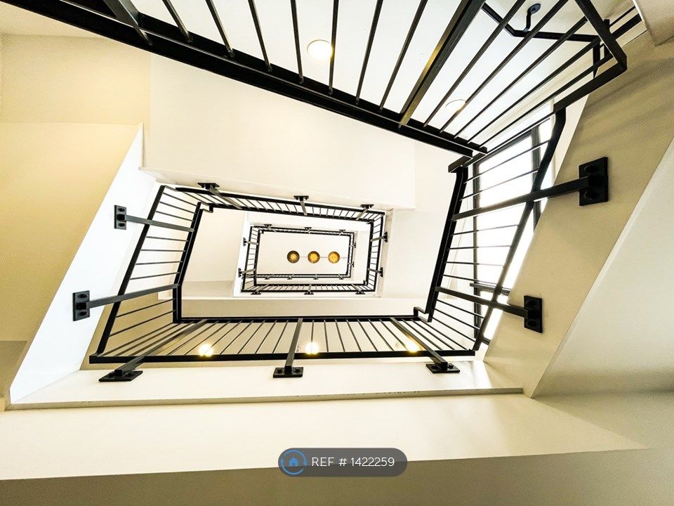 1 bed flat to rent in Burrell Road, Haywards Heath RH16 Zoopla