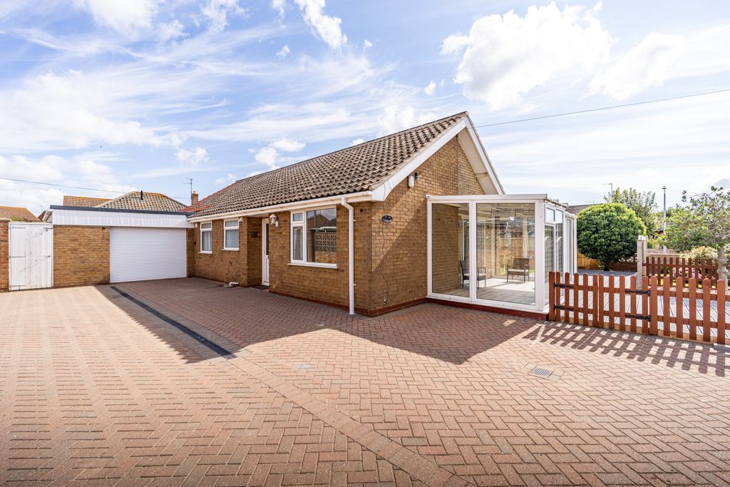 3 bed detached bungalow for sale in Fishtoft Road, Fishtoft, Boston