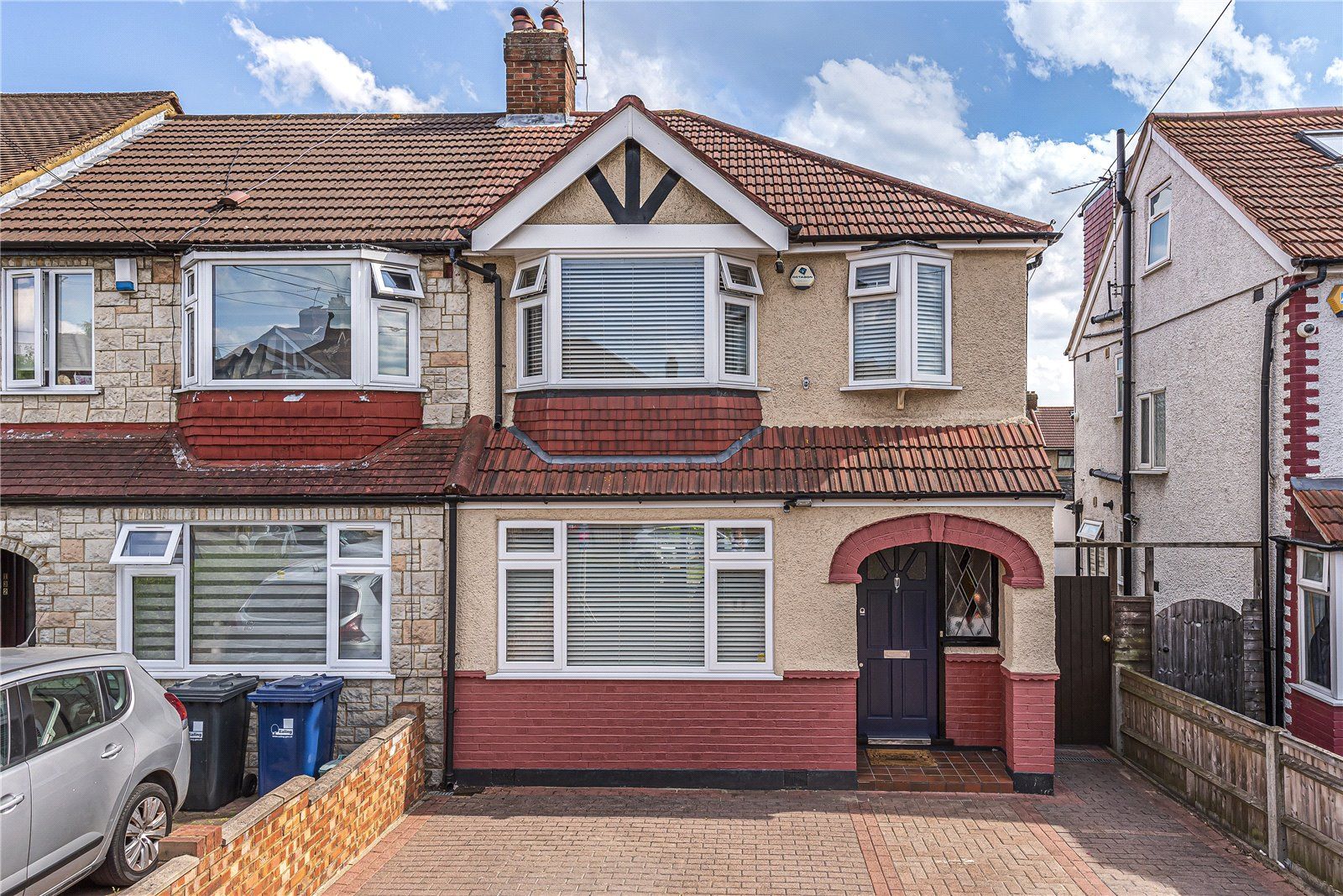 3 bed end terrace house for sale in Castle Road, Northolt, Ealing UB5