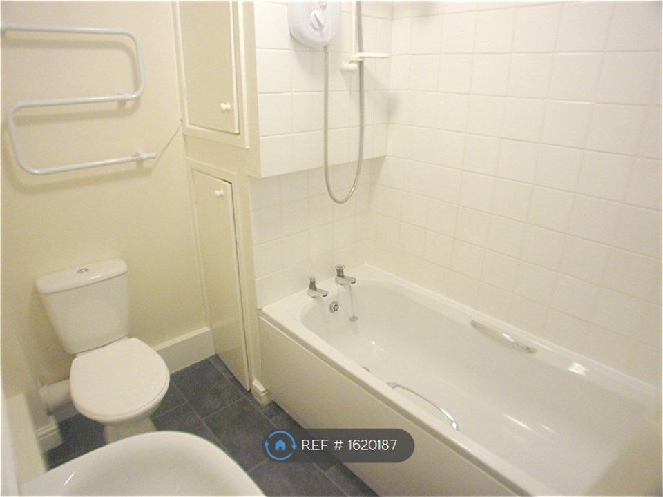 1 bed flat to rent in High Street, Dawlish EX7 Zoopla