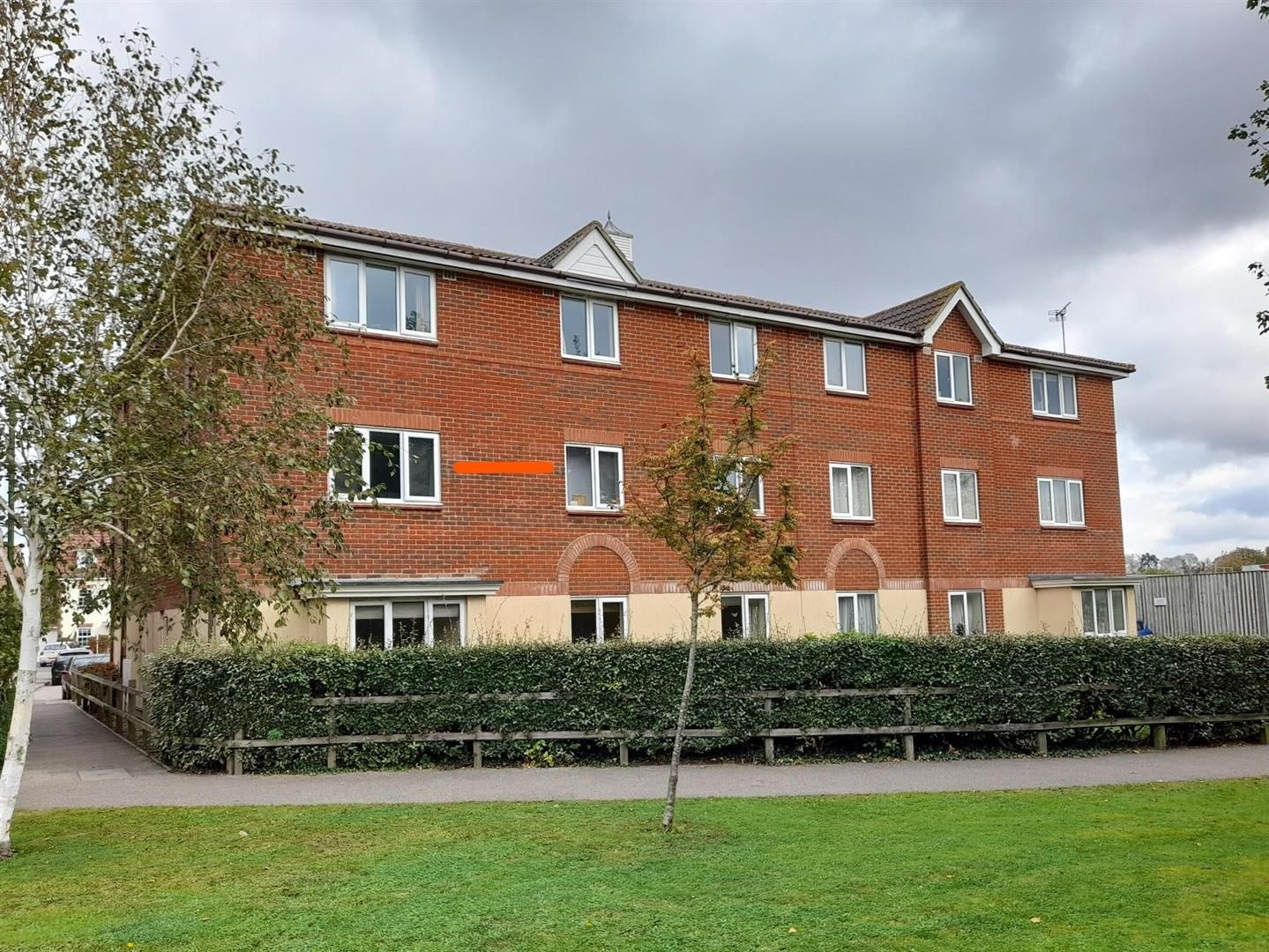 2 bed flat for sale in Saxby Close, Barnham, Bognor Regis PO22 Zoopla