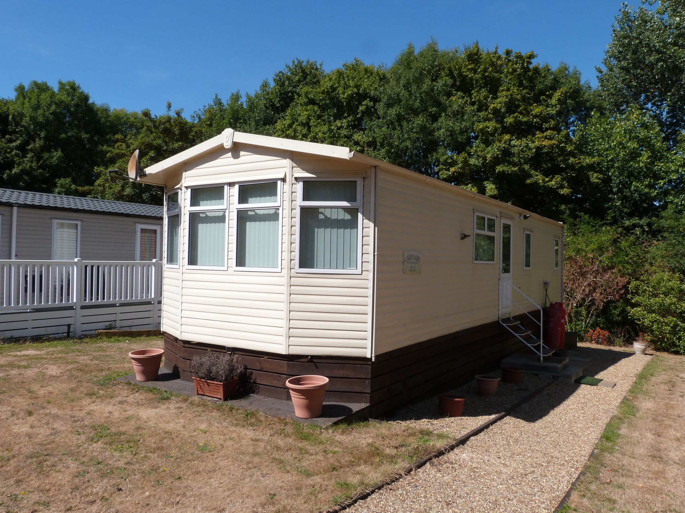 2 bed mobile/park home for sale in Sewardstone Road, London E4 Zoopla