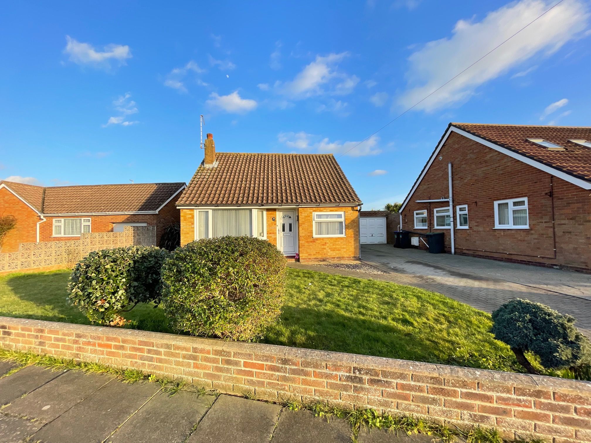 2 bed detached bungalow for sale in Ullswater Road, Sompting, Lancing