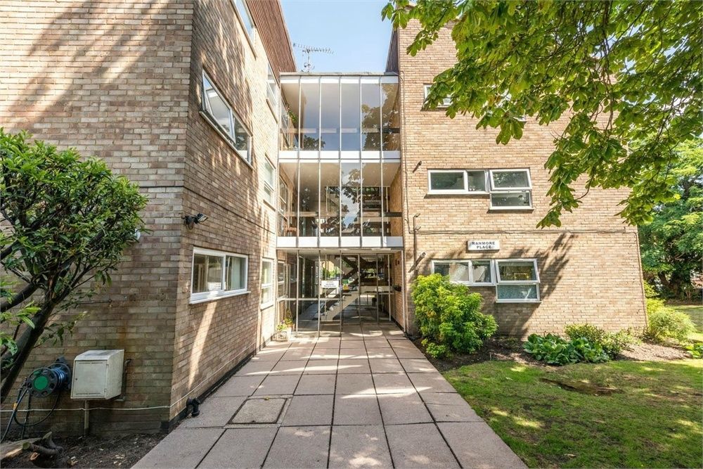 Ranmore Place, Weybridge, Surrey KT13  