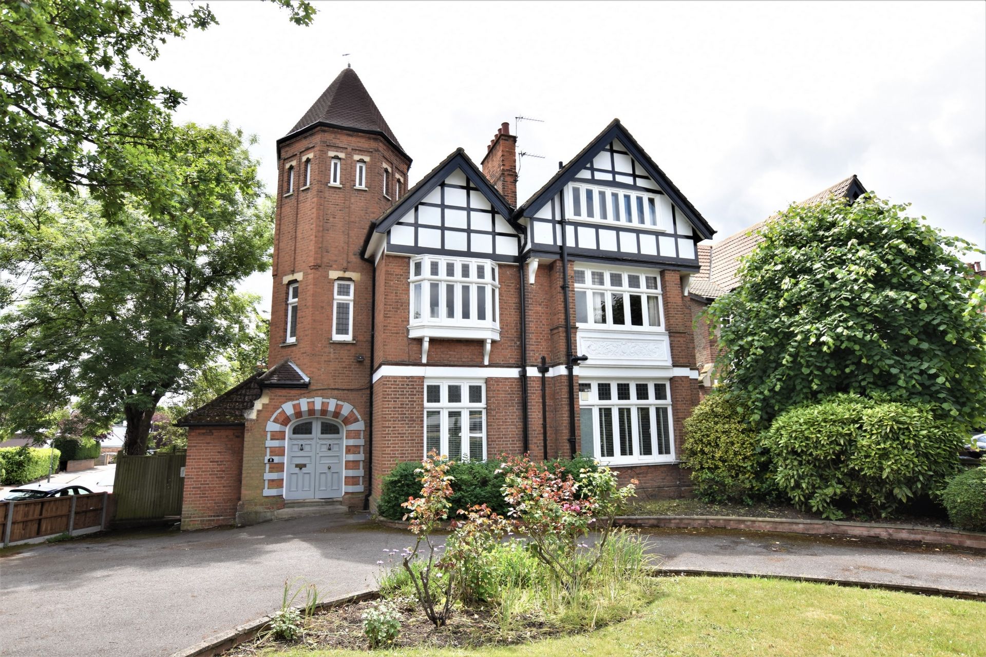 2 bed flat to rent in Grove Park Road, Mottingham SE9 Zoopla