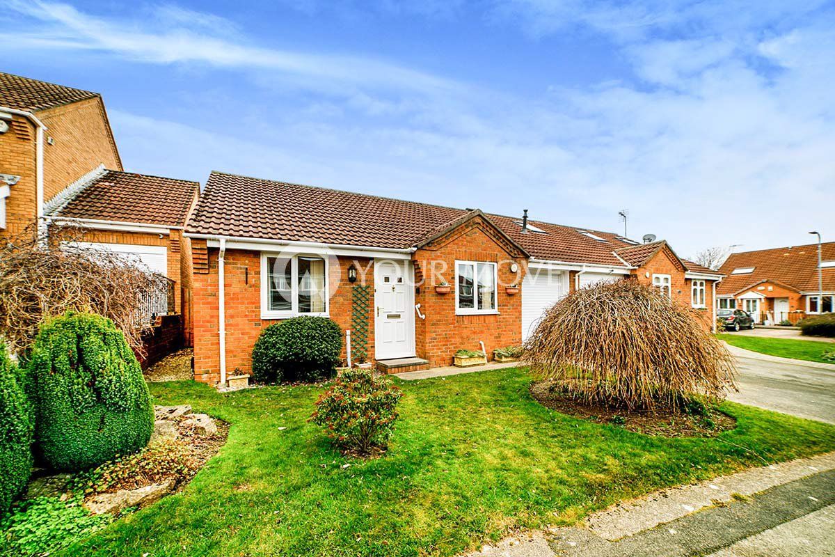 2 bed bungalow for sale in Silvermere Drive, Ryton, Tyne And Wear NE40