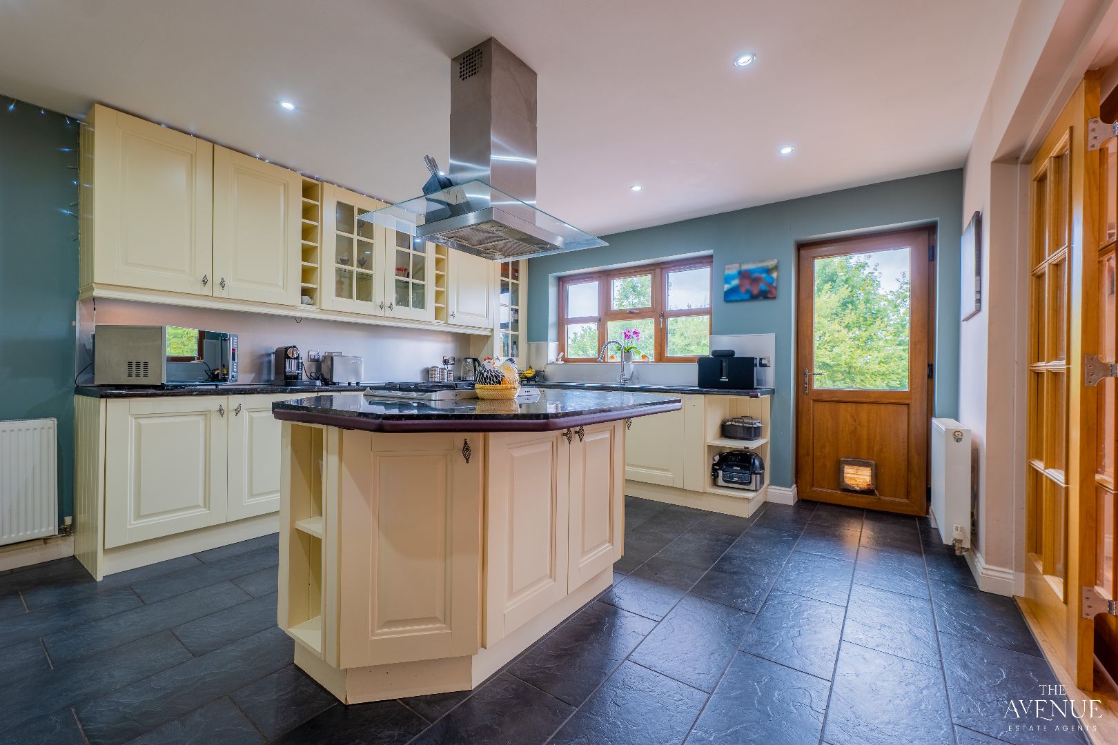 5 bed detached house for sale in Greenhill Road, Halesowen B62 Zoopla