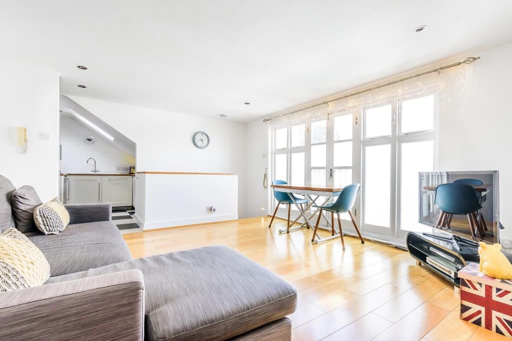 Upper Richmond Road West SW14,  