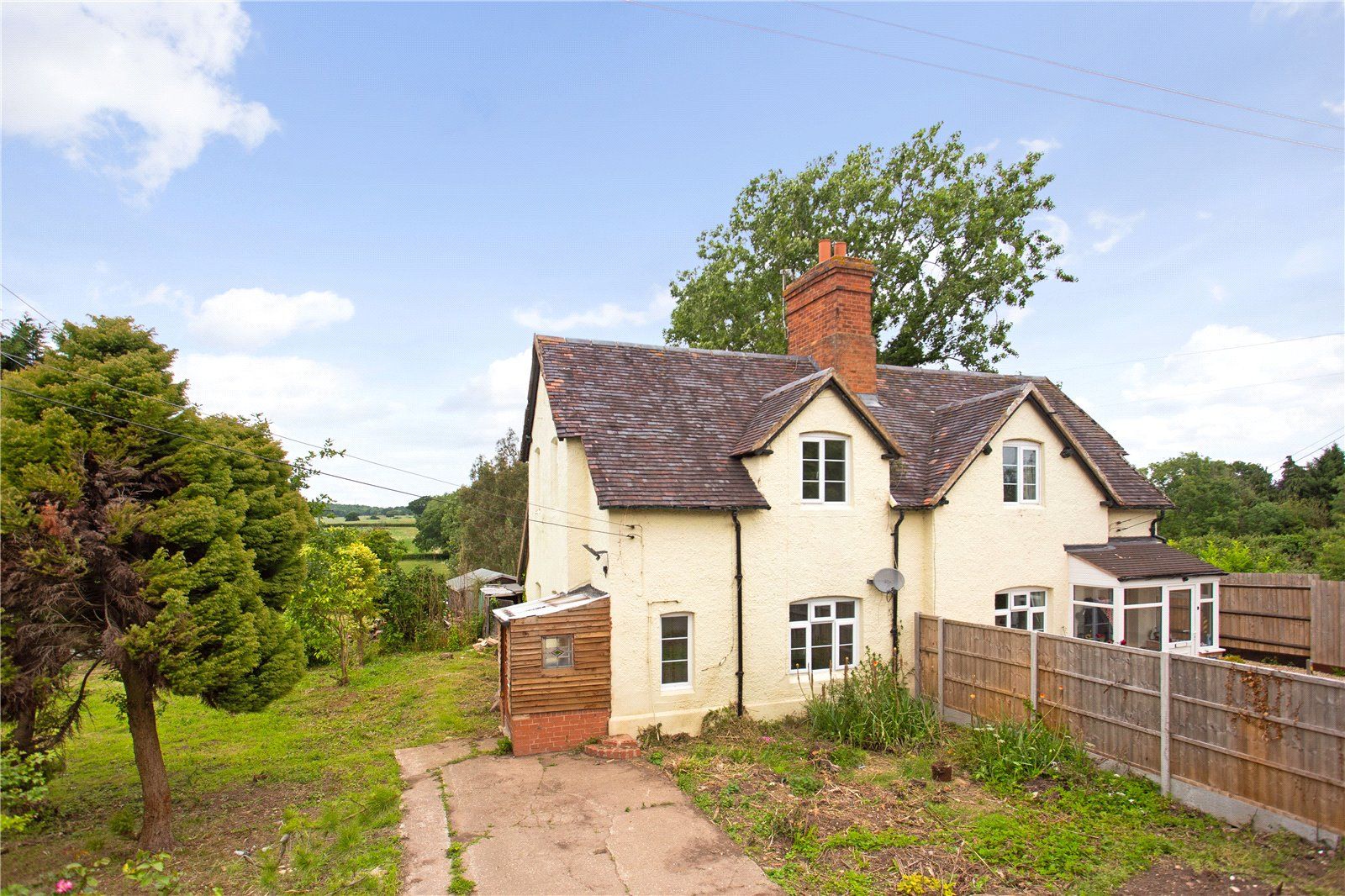 3 bed semidetached house for sale in Alcester Heath, Alcester