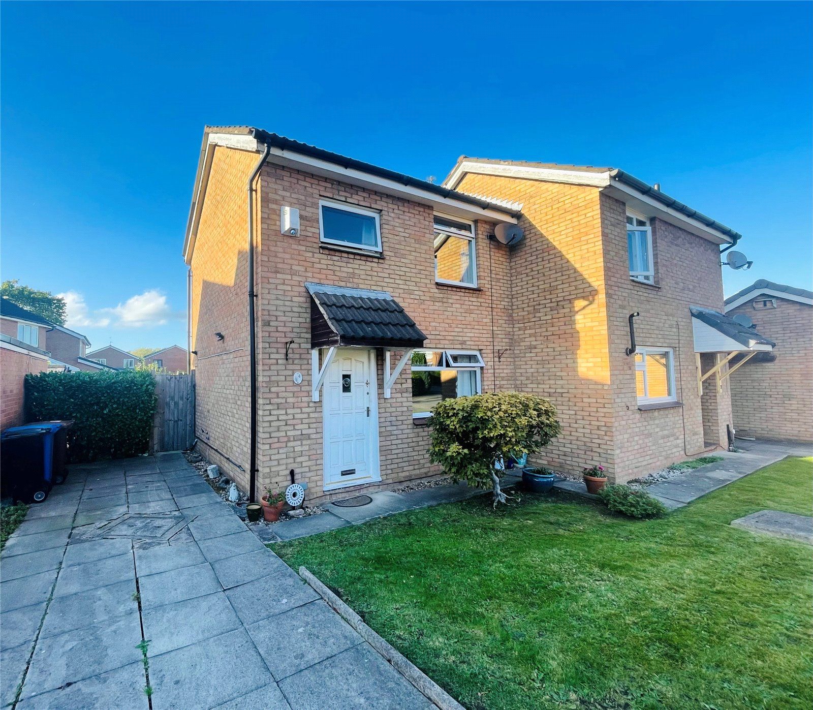 2 bed semidetached house for sale in Elmsted Close, Cheadle Hulme