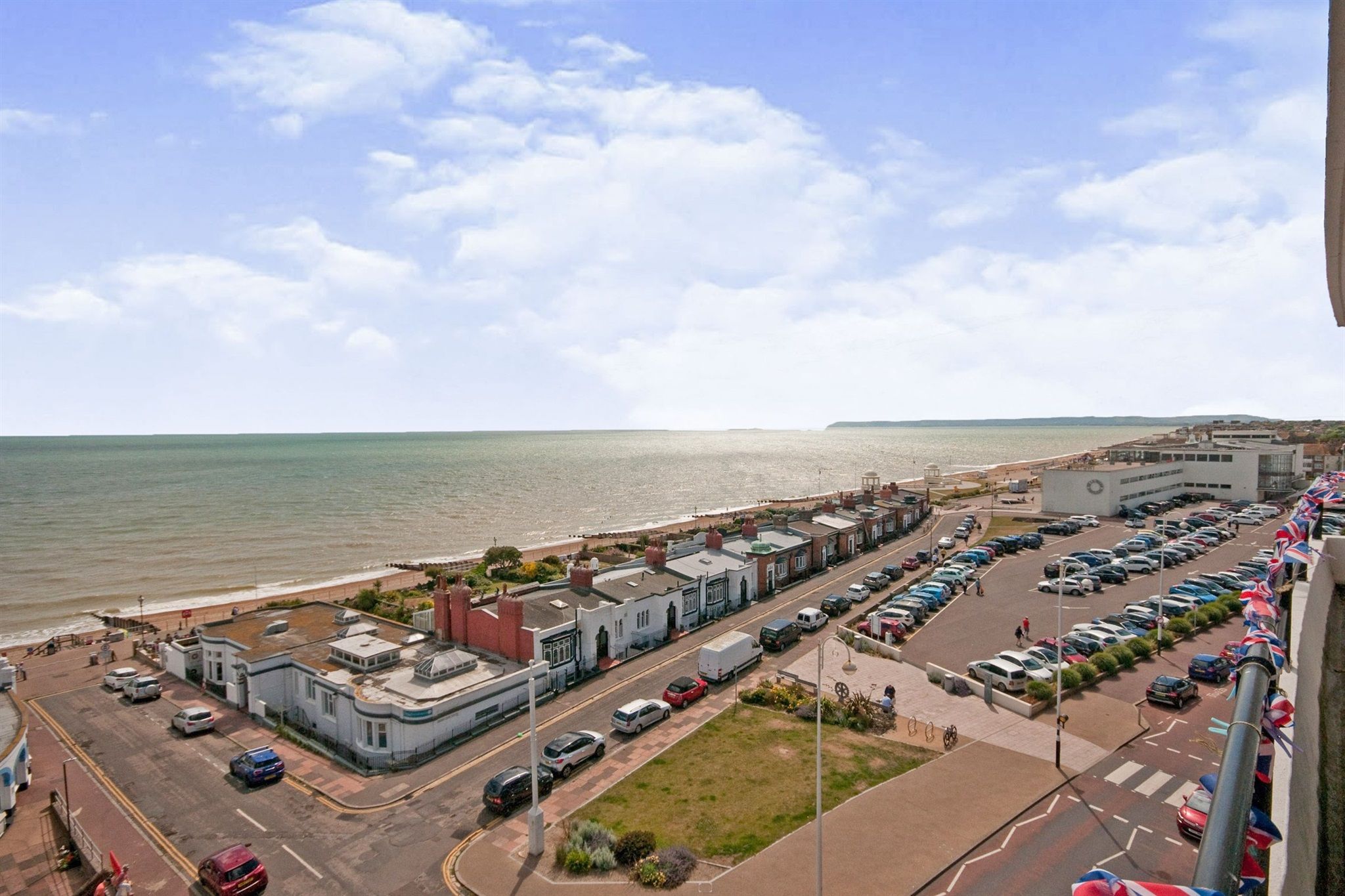 2 bed flat for sale in Dalmore Court, Marina, BexhillOnSea TN40 Zoopla
