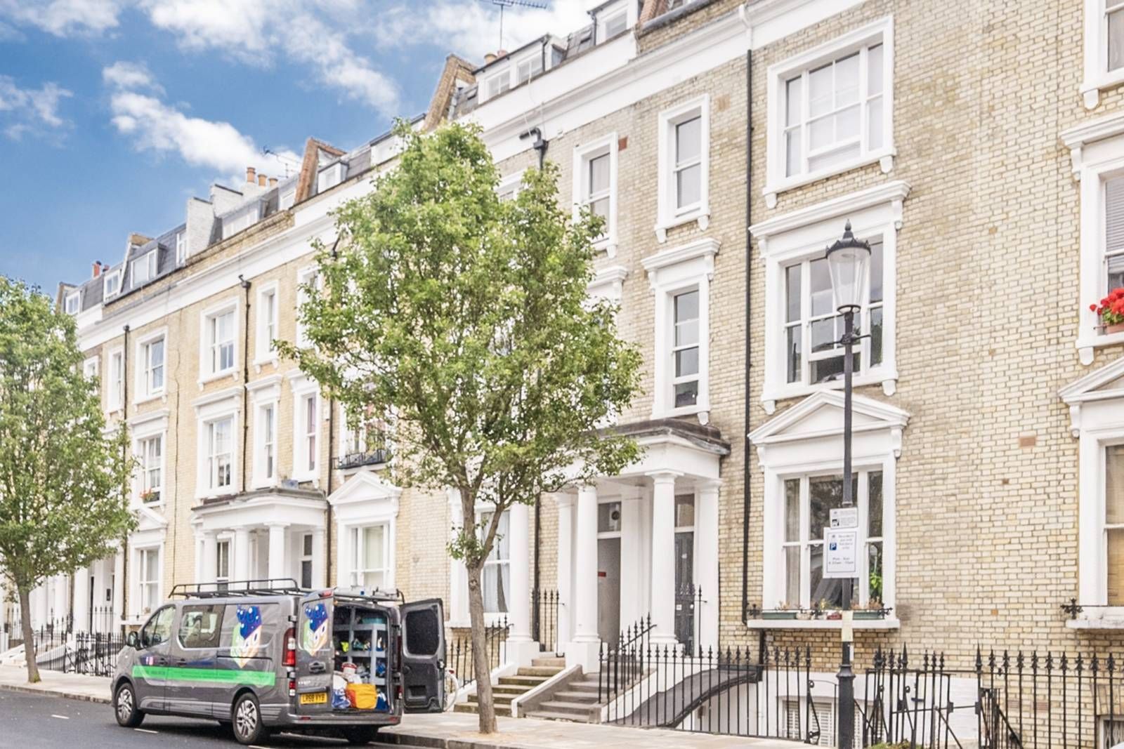 2 bed flat for sale in Eardley Crescent, Earls Court, London SW5 Zoopla