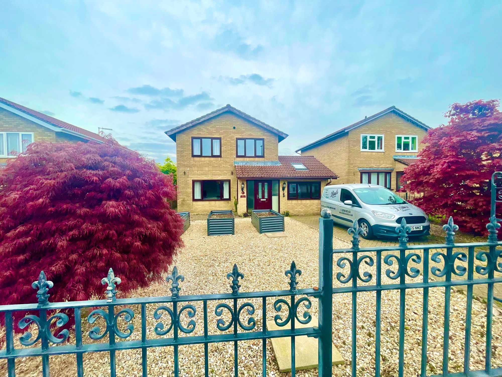 4 bed detached house for sale in The Hollies, Croespenmaen, Crumlin