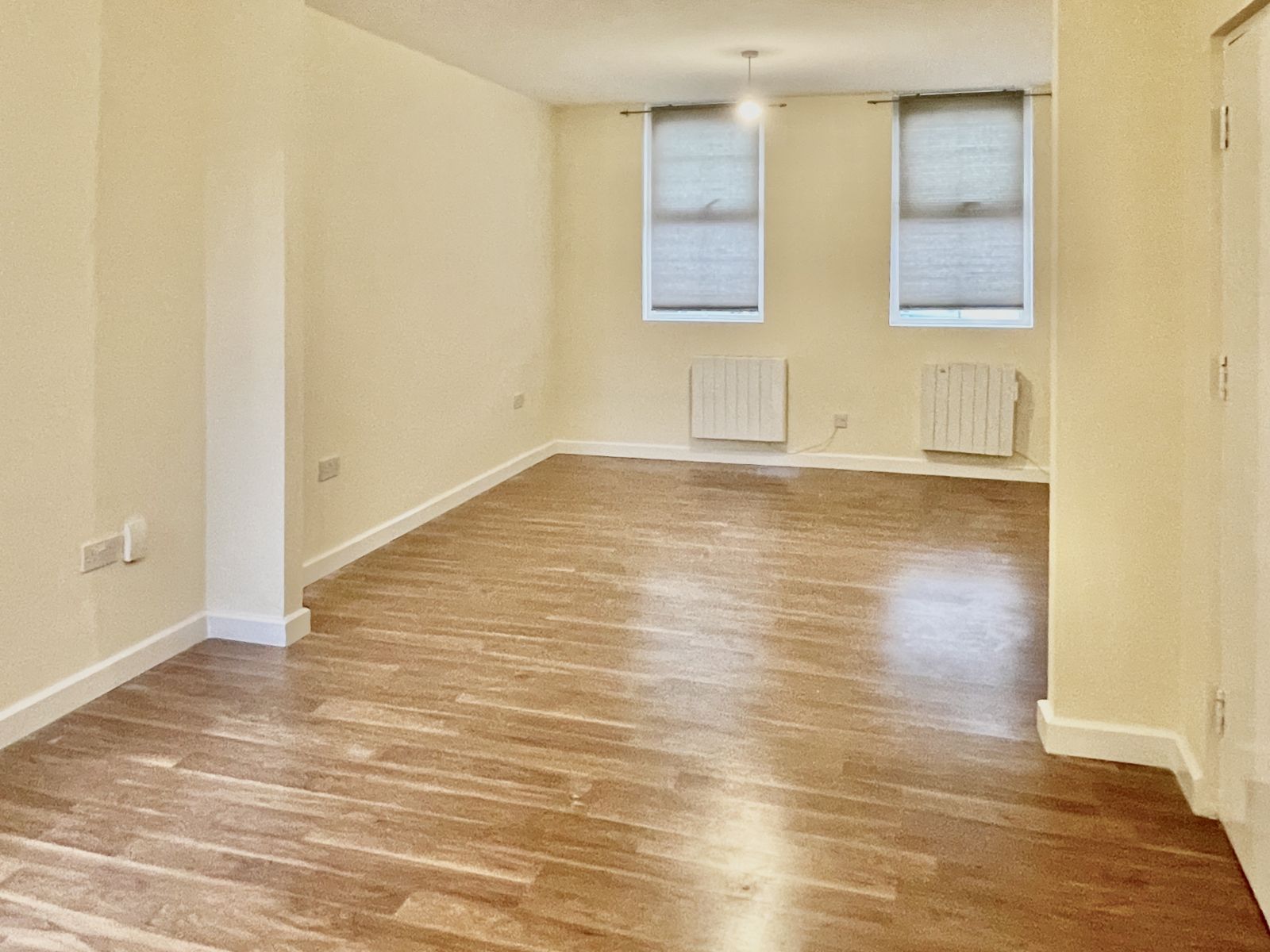 Studio to rent in Seaforth Avenue, New Malden KT3 Zoopla
