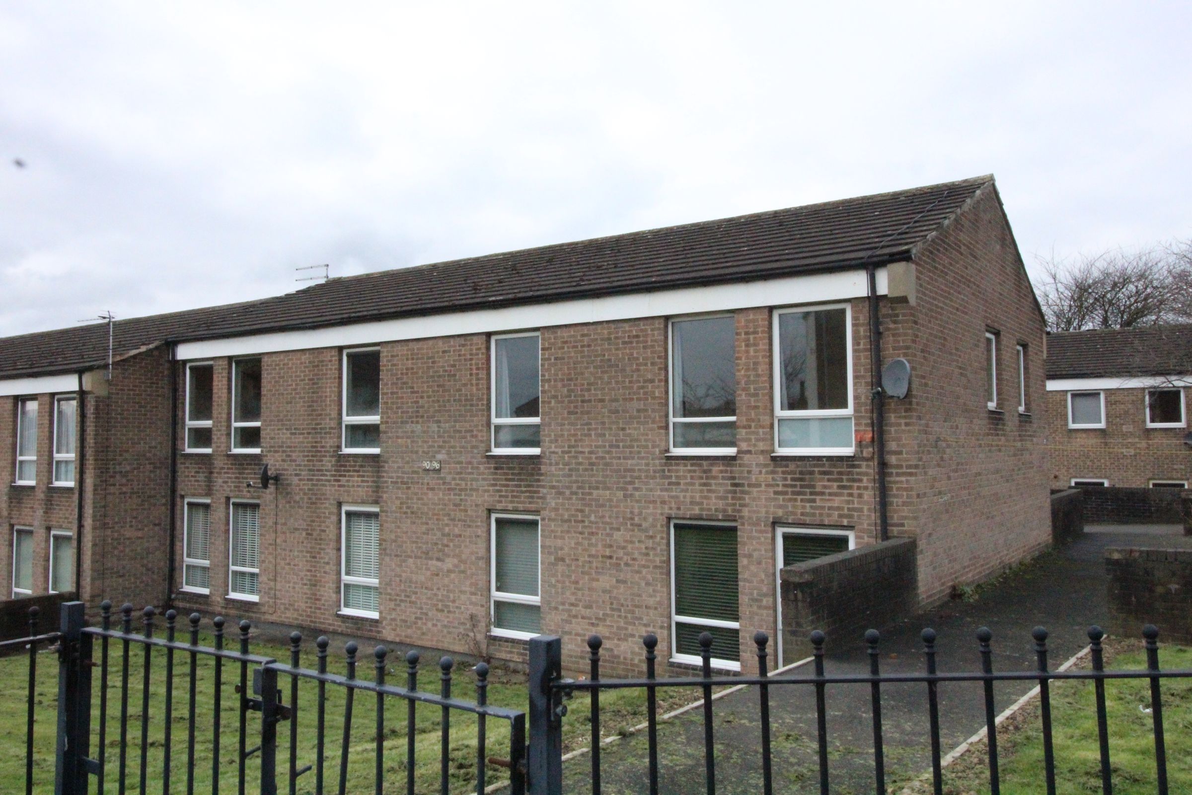 1 bed flat for sale in Carr Street, Birstall, Batley WF17 Zoopla