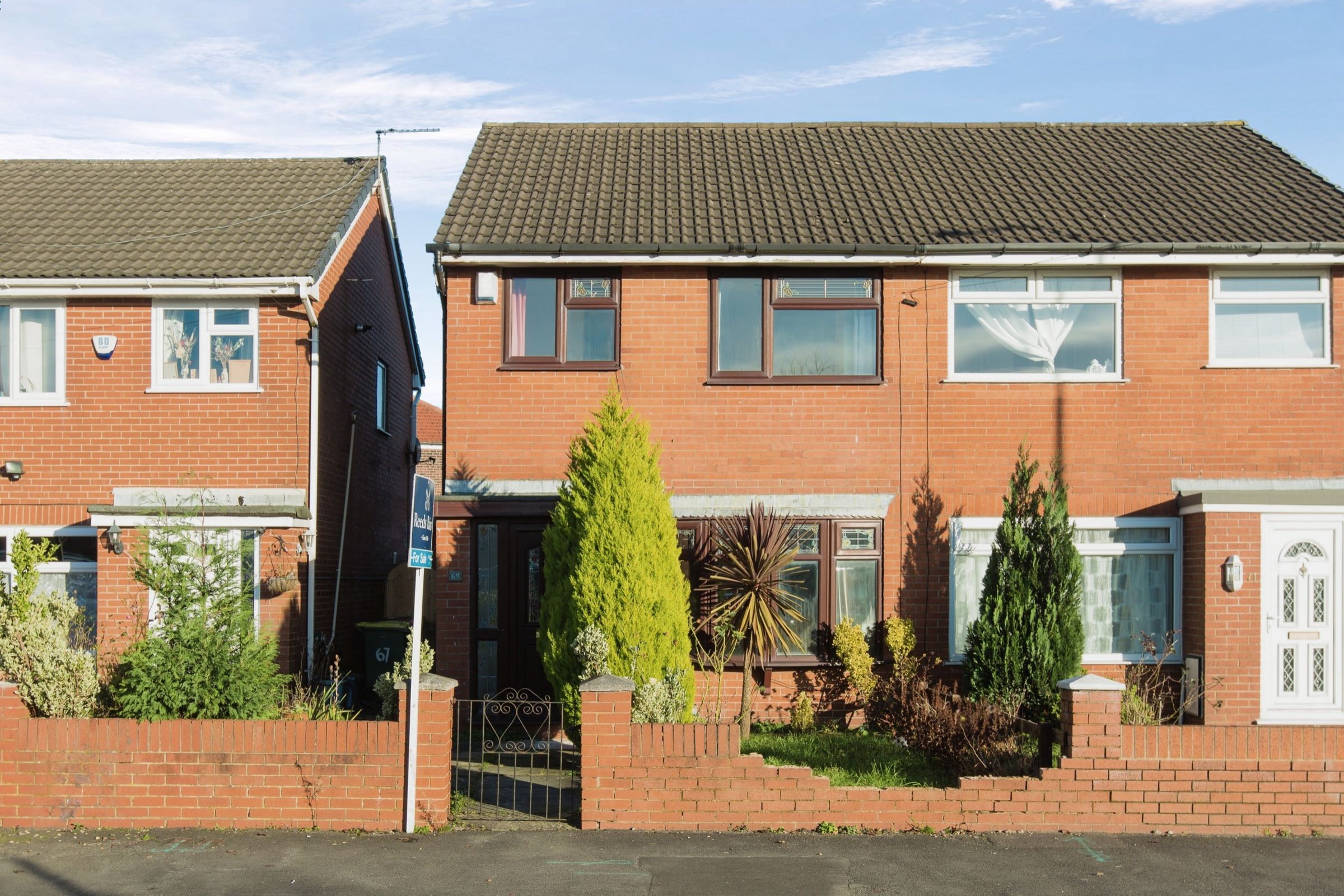 3 bed semidetached house to rent in Lowthorpe Road, Preston