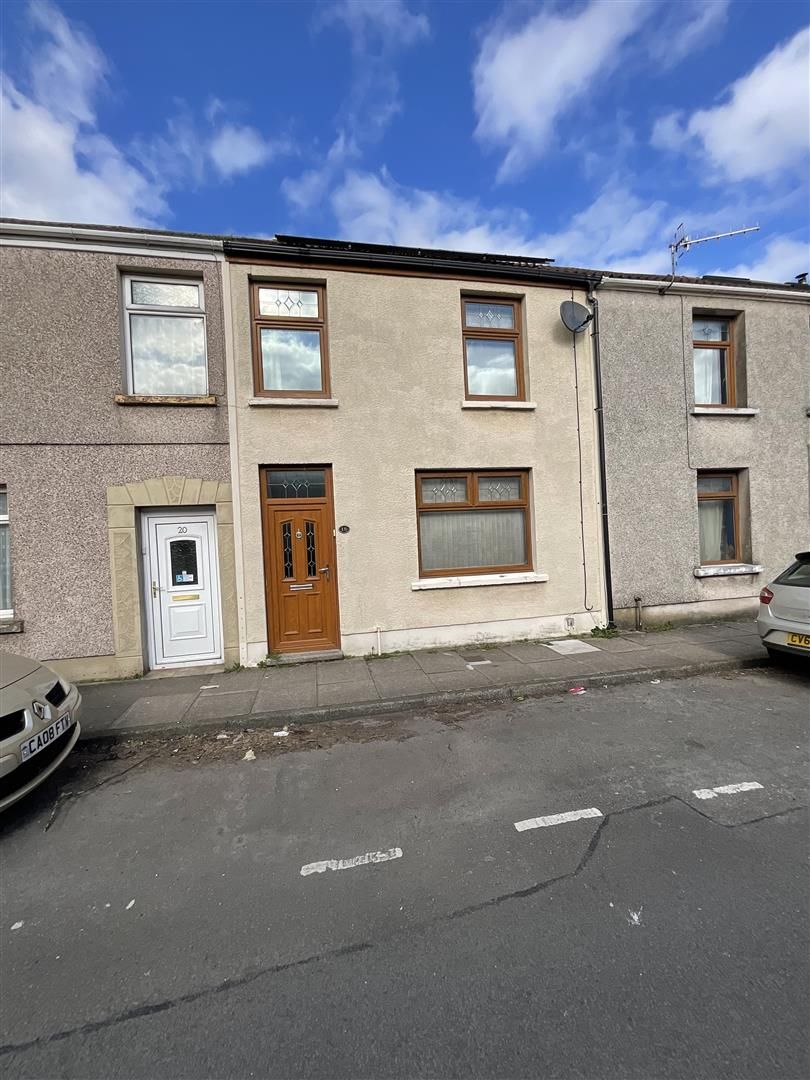 3 bed terraced house for sale in Glanmor Road, Llanelli SA15 Zoopla