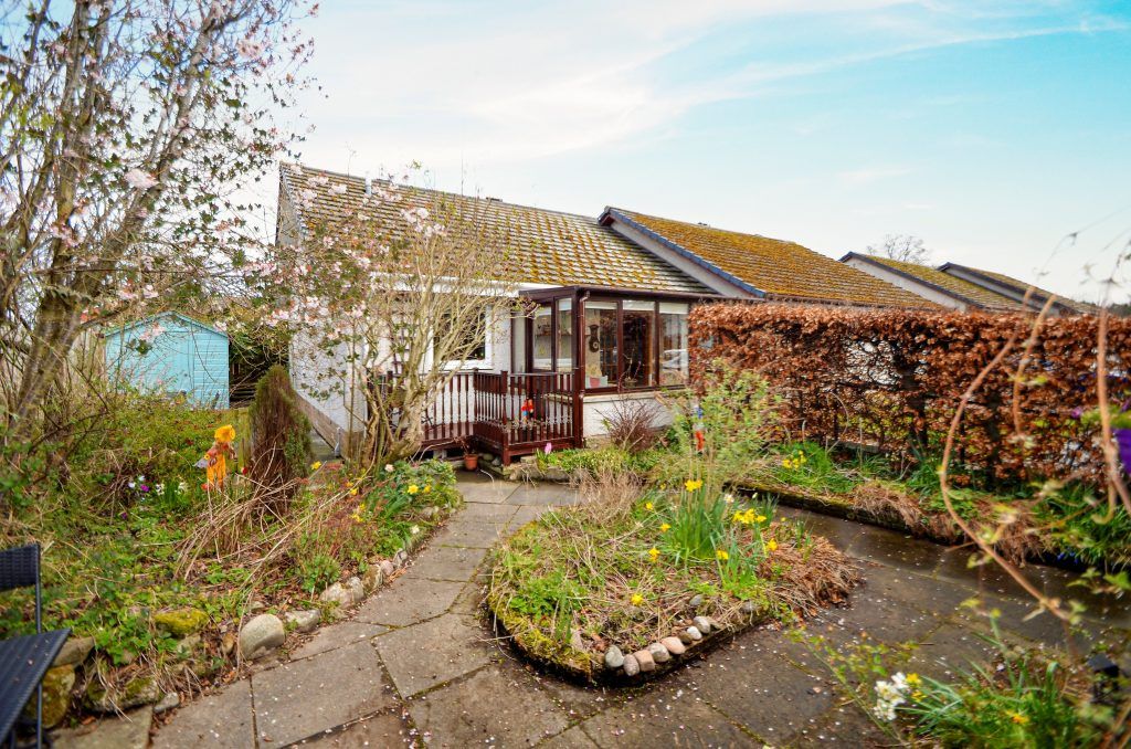 2 bed semidetached bungalow for sale in 4 The Orchard, Lochloy Road